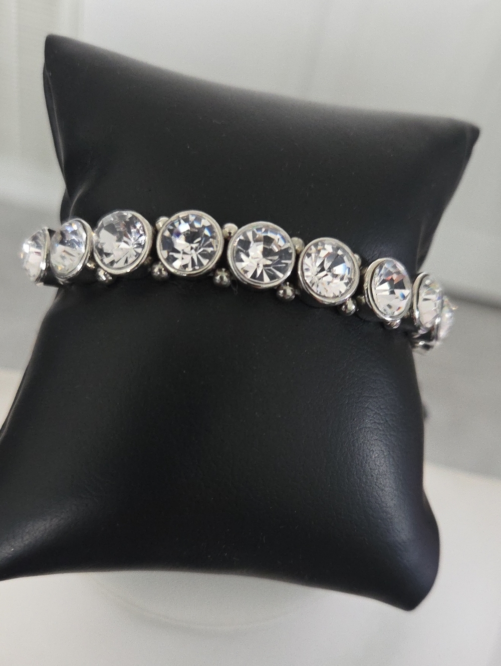 Paparazzi Sugar Coated Sparkle White Bracelet NWT